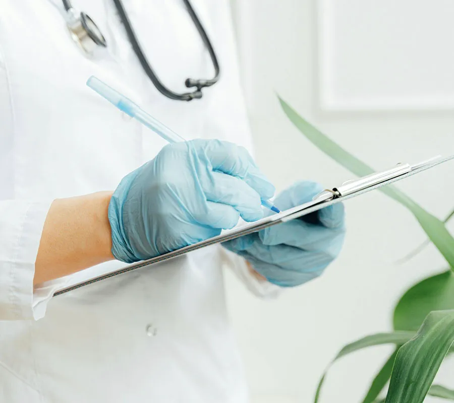 Kardiologischer & Internistischer Check-up – Vorsorge für Ihre Gesundheit und ein starkes Herz in Freiburg